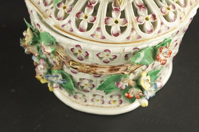 Lot 139 - A WORCESTER PORCELAIN CHESTNUT BASKET AND COVER WITH ENAMELLED FLOWER DECORATION