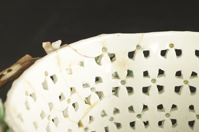 Lot 139 - A WORCESTER PORCELAIN CHESTNUT BASKET AND COVER WITH ENAMELLED FLOWER DECORATION