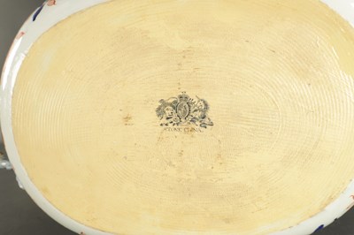 Lot 189 - A 19TH CENTURY IRONSTONE LARGE DISH AND DRAINER