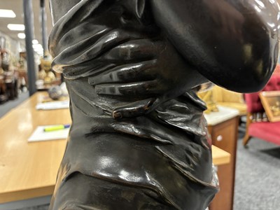 Lot 844 - JEAN ANTOINE HOUDON (1741-1828) A LARGE EARLY 19TH CENTURY REGENCY PATINATED BRONZE SCULPTURE OF A CLASSICAL SEMI NUDE LADY