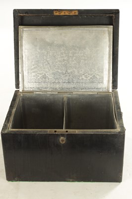 Lot 96 - AN 18TH CENTURY CHINESE EXPORT LACQUERWORK TEA CADDY
