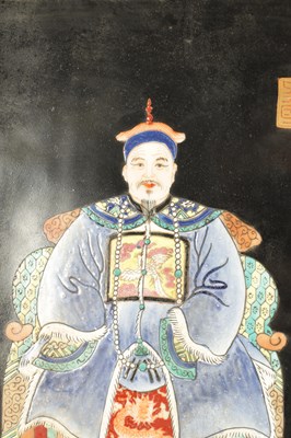 Lot 52 - A PAIR OF 19TH CENTURY CHINESE PORCELAIN PLAQUE PORTRAITS