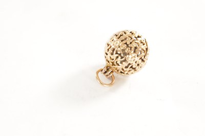 Lot 287 - A RARE 17TH/18TH CENTURY BEZOAR STONE IN 14CT GOLD FILIGREE WORK OUTER CASE