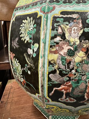 Lot 133 - AN IMPRESSIVE PAIR OF 19TH CENTURY CHINESE FAMILLE NOIRE DOUBLE GOURD HALL VASES