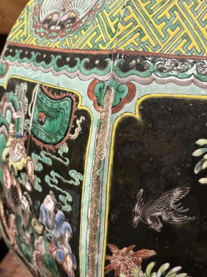 Lot 133 - AN IMPRESSIVE PAIR OF 19TH CENTURY CHINESE FAMILLE NOIRE DOUBLE GOURD HALL VASES