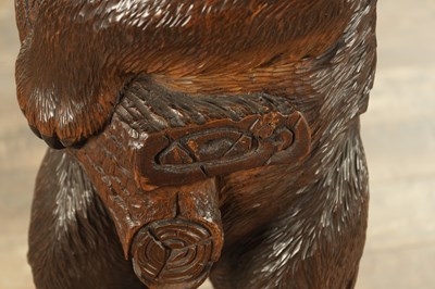 Lot 1219 - A GOOD 19TH CENTURY CARVED LINDEN WOOD BLACK FOREST BEAR HAT AND COAT STAND