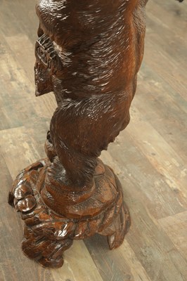 Lot 1219 - A GOOD 19TH CENTURY CARVED LINDEN WOOD BLACK FOREST BEAR HAT AND COAT STAND