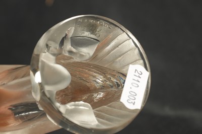 Lot 4 - A RENE LALIQUE FALCON CAR MASCOT