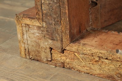 Lot 1337 - A RARE 18TH CENTURY STYLE CARVED PINE CONSOLE TABLE IN THE MANNER OF WILLIAM KENT