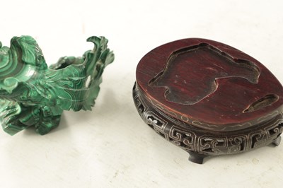 Lot 91 - A LATE 19TH CENTURY CHINESE CARVED MALACHITE SCULPTURE
