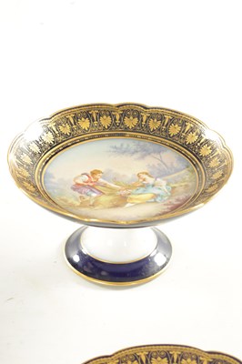 Lot 53 - A FINE LATE 19TH CENTURY FRENCH SEVRES PORCELAIN DESSERT SERVICE