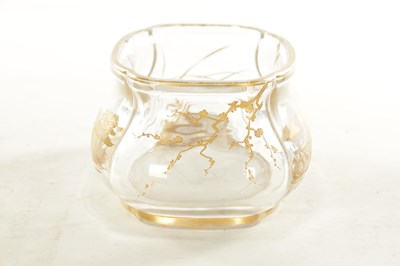 Lot 17 - A 19TH CENTURY FRENCH BACCARAT TYPE FLOWER BOWL