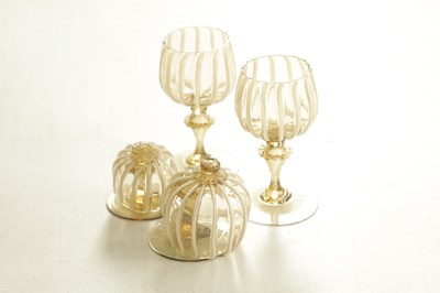Lot 25 - AN EARLY 20TH CENTURY ITALIAN MURANO GLASS SERVICE