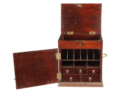Lot 564 - A GEORGE II MAHOGANY APOTHECARY BOX