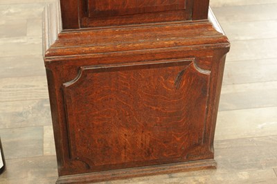 Lot 1479 - THOMAS HOUGHTON, CHORLEY. A SMALL GEORGE III OAK 30-HOUR LONGCASE CLOCK