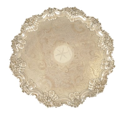 Lot 439 - A LARGE 19TH CENTURY OLD SHEFFIELD SIVER-PLATED TRAY