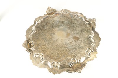 Lot 439 - A LARGE 19TH CENTURY OLD SHEFFIELD SIVER-PLATED TRAY