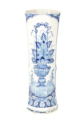 Lot 107 - AN EARLY 18TH CENTURY DELFT BLUE AND WHITE CYLINDRICAL VASE
