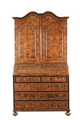 Lot 1335 - AN EARLY 18TH CENTURY CONTINENTAL MULBERRY WOOD BUREAU BOOKCASE