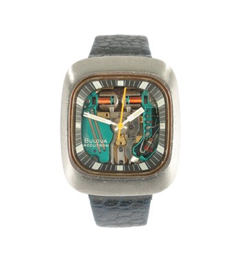 Lot 348 - A 1960’S GENTLEMAN’S STEEL BULOVA ACCUTRON WRISTWATCH
