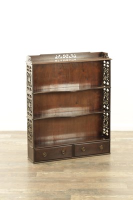 Lot 1243 - A GEORGE III STYLE HANGING MAHOGANY DISPLAY SHELVES