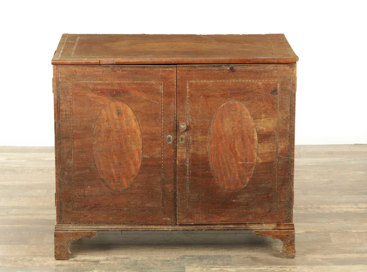 Lot 1189 - A GEORGE III INLAID MAHOGANY COMMODE