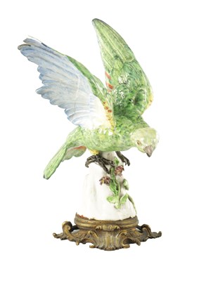 Lot 87 - A 19TH CENTURY MEISSEN PORCELAIN SCULPTURE OF A PARAKEET