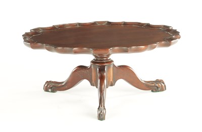 Lot 954 - A 19TH CENTURY MAHOGANY LAZY SUSAN