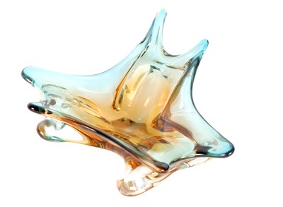 Lot 5 - A 1960S AMBER AND PALE BLUE SHADED CLEAR SHALLOW GLASS DISH