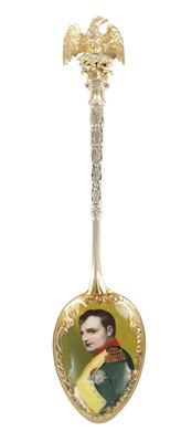 Lot 333 - A FRENCH SILVER TEASPOON WITH ENAMEL PORTRAIT OF NAPOLEON