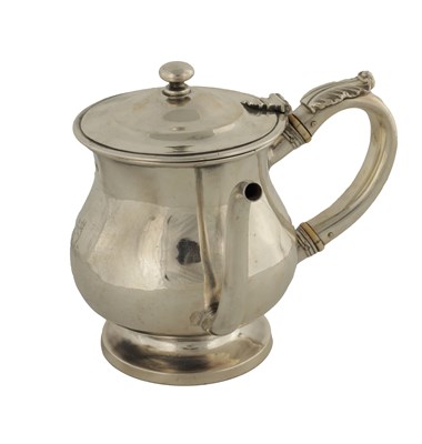 Lot 427 - A WILLIAM IV SILVER ARGYLL