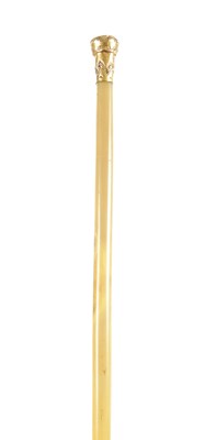 Lot 865 - A 19TH CENTURY GOLD TOPPED RHINOCEROS HORN RIDING WHIP