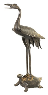 Lot 140 - A 19TH CENTURY JAPANESE BRONZE MODEL OF A CRANE