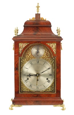 Lot 991 - JOHN GILBERTSON, RIPPON (RIPON). A GEORGE III FIGURED MAHOGANY QUARTER CHIMING VERGE BRACKET CLOCK