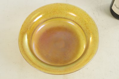 Lot 26 - AN ART NOUVEAU LOETZ PAPILLON YELLOWISH-GREEN IRIDESCENT SHALLOW GLASS BOWL
