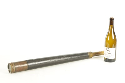 Lot 1770 - A 19TH CENTURY LEATHER BAND SINGLE DRAW BRASS OFFICER'S TELESCOPE