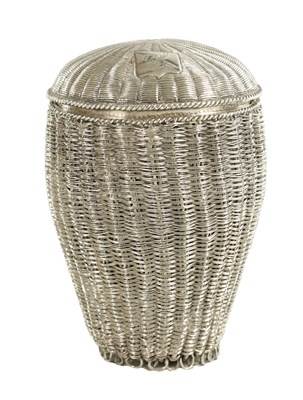 Lot 431 - AN UNUSUAL 19TH CENTURY FOREIGN SILVER BASKET WEAVE CASKET - UNHALLMARKED