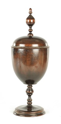 Lot 904 - A 17TH CENTURY STYLE TURNED WALNUT ALTER CHALICE AND COVER