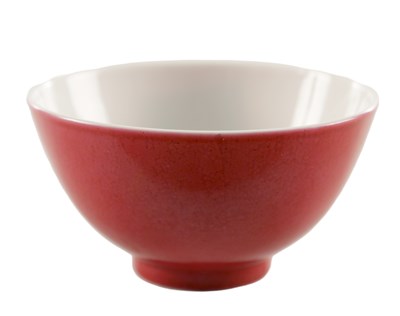 Lot 433 - A CHINESE COPPER RED GLAZED PORCELAIN BOWL