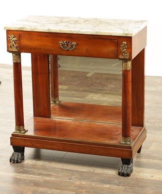 Lot 1337 - AN EARLY 20TH CENTURY FRENCH FIGURED MAHOGANY SIDE TABLE