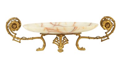 Lot 691 - A LATE 19TH CENTURY FRENCH GILT ORMOLU AND VEINED WHITE ONYX TAZZA OF AESTHETIC DESIGN