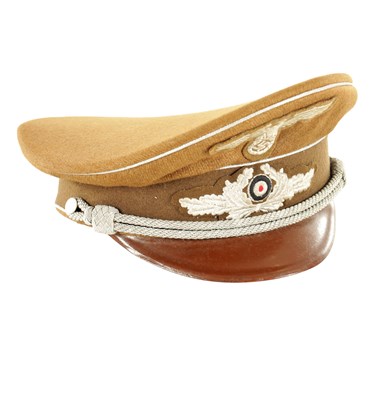 Lot 554 - A VERY RARE GERMAN WW2 OSTMINISTERIUM GOVERNMENT OFFICIALS VISOR CAP
