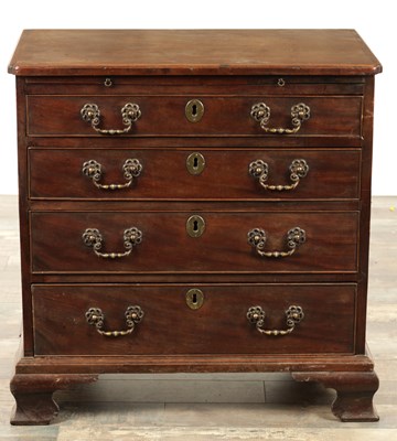 Lot 1209 - A SMALL GEORGE II MAHOGANY CHEST OF DRAWERS
