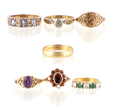 Lot 546 - A COLLECTION OF SEVEN 9CT GOLD RINGS