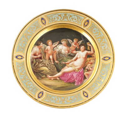Lot 118 - A LATE 19TH CENTURY ‘VIENNA’ CABINET PLATE