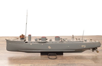 Lot 943 - A LARGE LIVE STEAM MODEL OF A NAVAL BATTLESHIP WITH “STUART” ENGINE