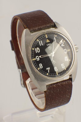 Lot 1408 - A CWC (CABOT WATCH COMPANY) MILITARY ISSUE WRIST WATCH