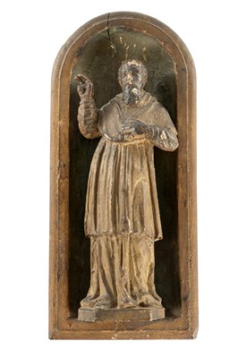Lot 908 - A LATE 19TH / EARLY 20TH CENTURY CARVED WOODEN POLYCHROME PLAQUE