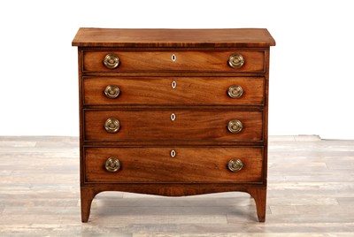 Lot 1243 - A LATE GEORGIAN MAHOGANY CHEST OF DRAWERS