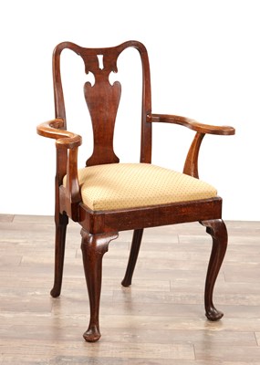 Lot 1354 - AN EARLY 18TH CENTURY OAK OPEN ARMCHAIR